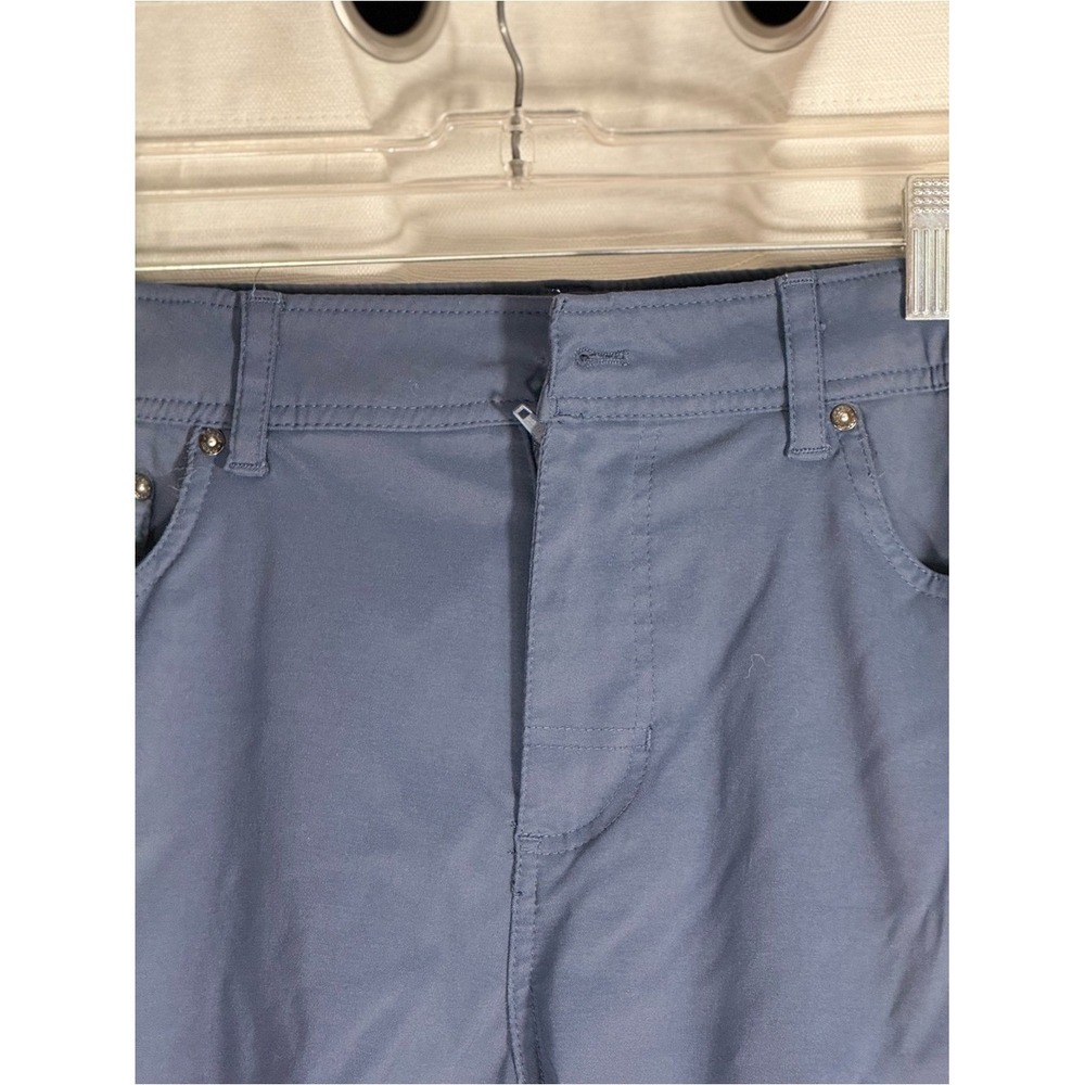 Gerry Men's Blue performance Chinos - Classic Straight Fit 34x 30 measures 36" - Picture 3 of 7
